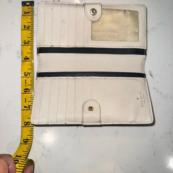 Kate Spade Black and Cream Bow Wallet - Picture 3 of 12